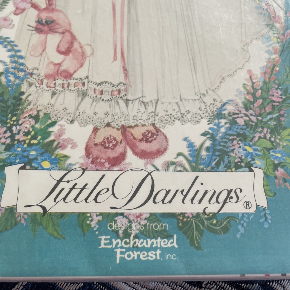 Little Darlings‎ Enchanted Forest Pattern 110 VTG 1981 Girls 3-6 Nightgown Robe - Picture 4 of 12